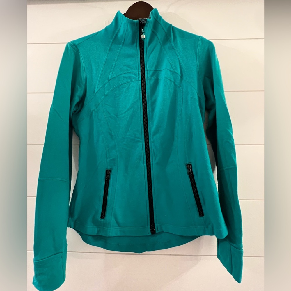 Lululemon Define Jacket teal green rare color sz 10 see pics for wear/pilling